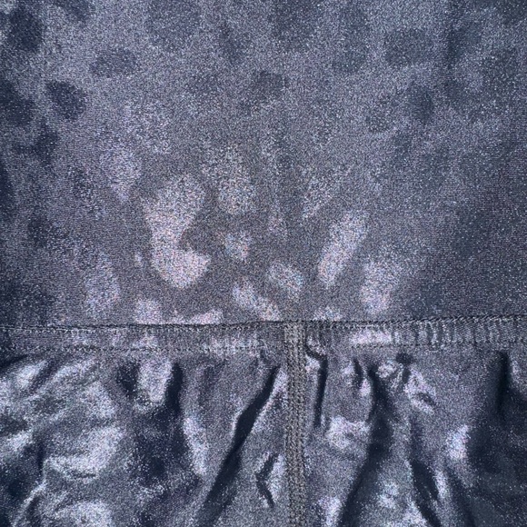 Carbon38 black on black cheetah leggings high waisted  small - Picture 3 of 4